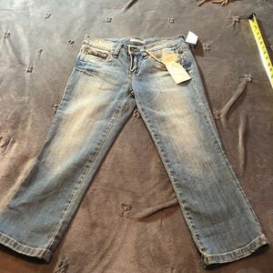 Refuge Ultra Low Cuffed Crop jeans size 5       J4